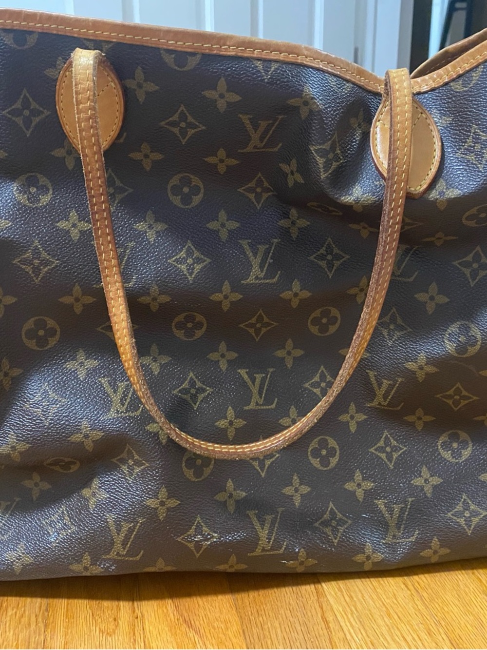 Louis Vuitton Monogram Canvas Neverfull GM - Picture 4 of 10